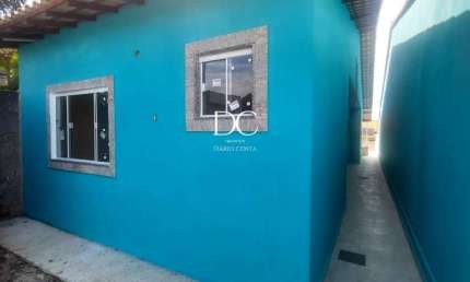 Casa com 2 quartos à venda na Rua Santa Rita de Cássia, Cordeirinho (Ponta Negra), Maricá por R$ 440.000