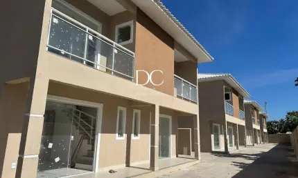 Casa com 2 quartos à venda na Rua Bromélia, Condado de Maricá, Maricá por R$ 348.000