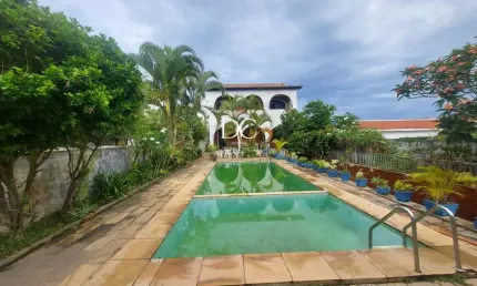 Casa com 3 quartos à venda na Rua Jerônimo Marques Monteiro, 370, Barra de Maricá, Maricá por R$ 900.000