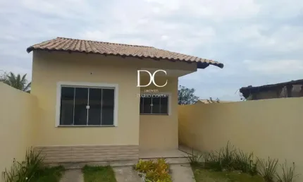 Casa com 2 quartos à venda na Rua Vinte e Cinco, Barroco (Itaipuaçu), Maricá por R$ 420.000