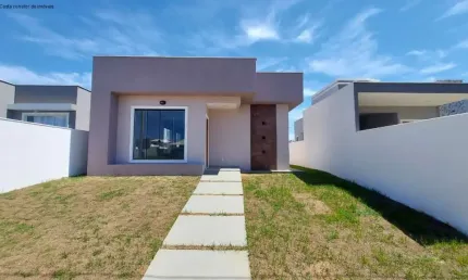 Casa em condomínio fechado com 3 quartos à venda na Estrada Henfil, Pindobas, Maricá por R$ 540.000