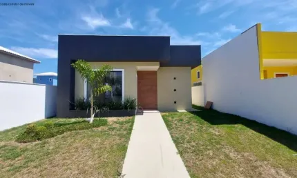 Casa em condomínio fechado com 3 quartos à venda na Estrada Henfil, Pindobas, Maricá por R$ 540.000