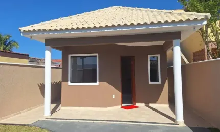 Casa com 2 quartos à venda na Rua Governador Leonel Brizola, Jardim Atlântico Leste (Itaipuaçu), Maricá, 220 m2 por R$ 460.000