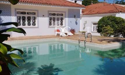 Casa com 4 quartos à venda na Rua das Violetas, 32, Itacoatiara, Niterói, 300 m2 por R$ 3.200.000