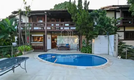 Casa em condomínio fechado com 4 quartos à venda na Rua Amadeu Gomes, 126, Sapê, Niterói, 401 m2 por R$ 2.200.000