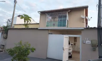 Casa com 3 quartos à venda na Rua Expedicionário João Lopes Filho, 120, Maria Paula, São Gonçalo por R$ 420.000