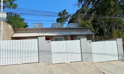 Casa com 2 quartos à venda na rua das mangueiras, 1471, itapeba, maricá, 99 m2 por r$ 349.000