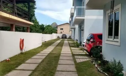 Casa em condomínio fechado com 3 quartos à venda na Rua Francisco Thomas da Silva, 89, Inoã, Maricá, 103 m2 por R$ 380.000
