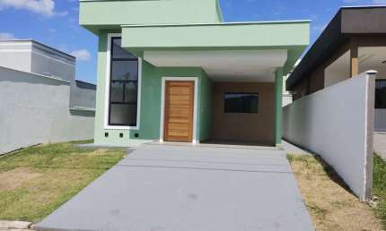 Casa em condomínio fechado com 3 quartos à venda na Estrada Henfil, Pindobas, Maricá, 108 m2 por R$ 540.000