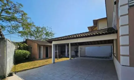 Casa com 4 quartos à venda na Rua Doutor Waldir Costa, 580, Piratininga, Niterói por R$ 1.200.000
