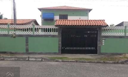 Casa com 4 quartos à venda na Rua Trinta e Um, Guaratiba (Ponta Negra), Maricá por R$ 720.000