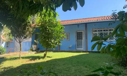 Casa com 4 quartos à venda na Rua Delson Barbosa da Costa, Flamengo, Maricá por R$ 495.000