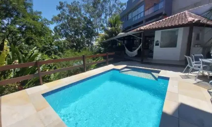 Casa em condomínio fechado com 5 quartos à venda na Estrada Francisco da Cruz Nunes, Piratininga, Niterói, 488 m2 por R$ 1.426.000
