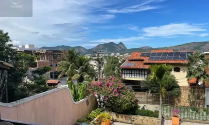 Casa com 5 quartos à venda na Rua Desembargador Nicolau Mary Júnior, 328, Camboinhas, Niterói, 491 m2 por R$ 1.700.000