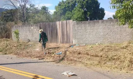 Terreno à venda na rua quarenta e oito, jacaroá, maricá por r$ 110.000