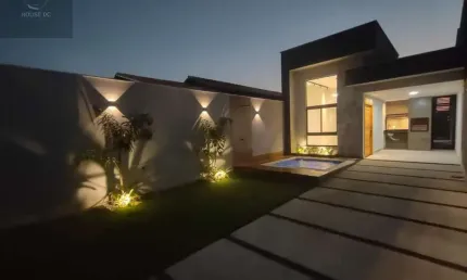 Casa com 2 quartos à venda na rua cento e dezenove, casa 2, jardim atlântico leste (itaipuaçu), maricá, 240 m2 por r$ 545.000