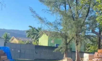 Terreno comercial à venda na Avenida Irene Lopes Sodré, S/n, Itaipu, Niterói por R$ 900.000