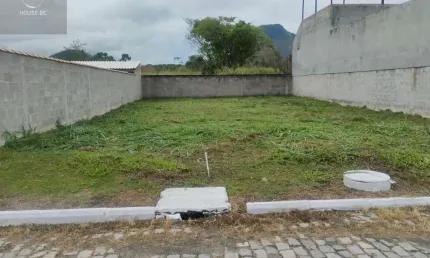 Terreno à venda na estrada oscar vieira da costa júnior, 2091, cajueiros (itaipuaçu), maricá por r$ 140.000