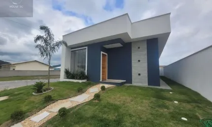 Casa em condomínio fechado com 3 quartos à venda na rodovia vereador oldemar guedes figueiredo, km 4, ubatiba, maricá por r$ 580.000