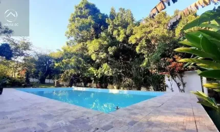 Chácara / sítio com 3 quartos à venda na Rua Mercedes de Almeida Mello, Manoel Ribeiro (Ponta Negra), Maricá por R$ 1.200.000