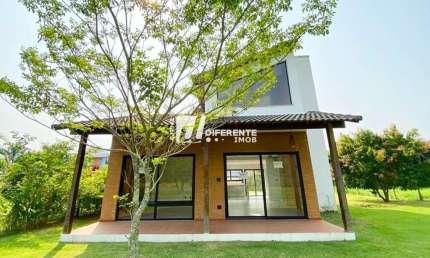 Casa com 2 dormitórios à venda, 190 m² por R$ 700.000,00 - Tinguá - Nova Iguaçu/RJ