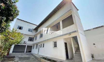 Casa com 2 dormitórios para alugar, 330 m² por R$ 3.173,61/mês - Centro - São João de Meriti/RJ