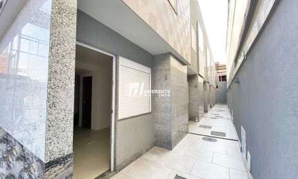 Casa com 2 dormitórios para alugar, 93 m² por R$ 1.969,76/mês - Olinda - Nilópolis/RJ