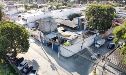 Galpão à venda, 234 m² por R$ 700.000,00 - Centro - Nova Iguaçu/RJ