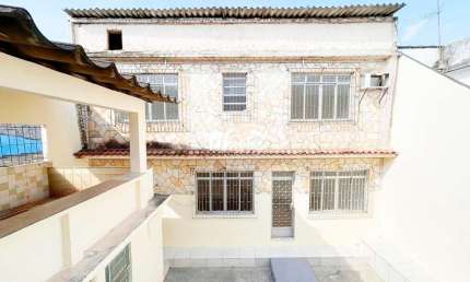 Casa com 5 dormitórios para alugar, 380 m² por R$ 11.500,00/mês - Centro - São João de Meriti/RJ