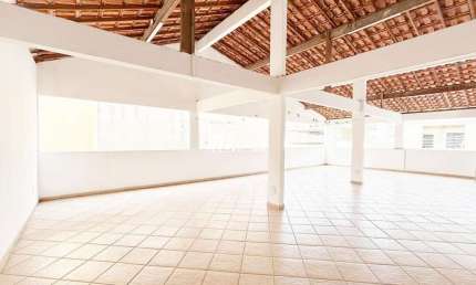 Casa com 3 dormitórios para alugar, 268 m² por R$ 3.663,48/mês - Centro - Nilópolis/RJ