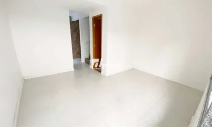 Casa com 2 dormitórios à venda, 93 m² por R$ 315.000,00 - Centro - Nilópolis/RJ