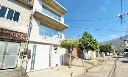 Casa com 4 dormitórios à venda, 180 m² por R$ 230.000,00 - Ouro Verde - Nova Iguaçu/RJ