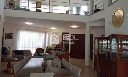 Casa em condomínio fechado com 3 quartos para alugar na Rua Professor Antonio Mendes Vinagre, 1, Parque das Quaresmeiras, Campinas, 379 m2 por R$ 9.800