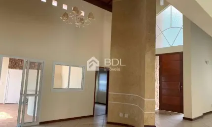 Casa em condomínio fechado com 3 quartos para alugar na Rua Taperebá, 26, Loteamento Alphaville Campinas, Campinas, 250 m2 por R$ 12.500