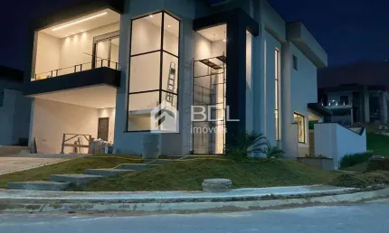Casa em condomínio fechado com 3 quartos à venda na Estrada Municipal do Roncáglia, 1090, Roncáglia, Valinhos, 307 m2 por R$ 2.200.000
