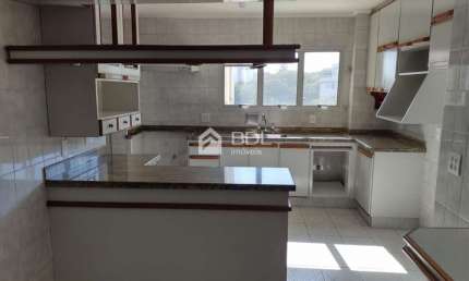 Apartamento com 3 quartos à venda na Rua Doutor Antônio Augusto B. Penteado, 230, Jardim Elite, Piracicaba, 173 m2 por R$ 650.000