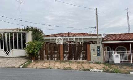 Casa com 4 quartos à venda na Rua João Teodoro, 1100, Vila Industrial, Campinas, 280 m2 por R$ 580.000