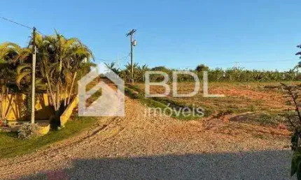 Fazenda à venda na Estrada Luiz de Queiroz Guimarães, 33, Reforma Agrária, Valinhos, 320 m2 por R$ 2.000.000