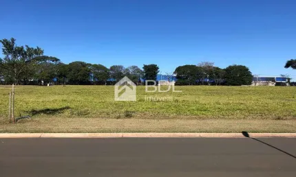 Terreno em condomínio fechado à venda na Avenida Haras Patente, 127, Residencial Haras Patente, Jaguariúna por R$ 549.000