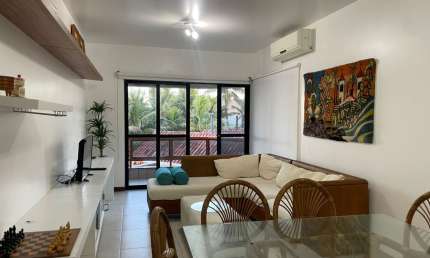 Apartamento a venda Ingleses Norte ,  4 dormitórios , 2 vagas ,124 m2 privativos,   R$ 1.540.000 , condomínio pé na areia, vista para o Mar.
