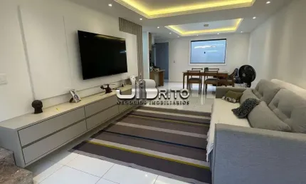 CASA EM CONOMÍNIO FECHADO| 160 M²| 3 SUÍTES| VARANDA| PISCINA| BURAQUINHO