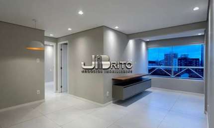 APARTAMENTO 57 M² 2  QUARTOS COM 1 SUÍTE REFORMADO, ARMAÇÃO
