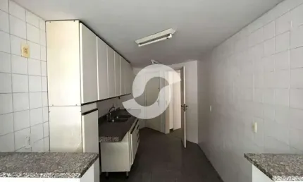 Apartamento à venda, no Bermini,  em Niterói, Icaraí, com 3 quartos, 215m²