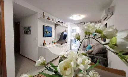 Apartamento à venda em Niterói, Icaraí, com 2 quartos, 75m²