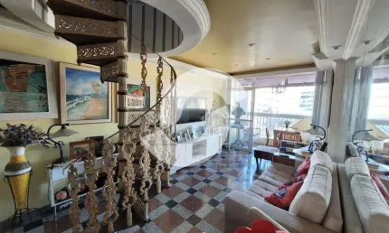 Cobertura à venda em Niterói, Icaraí, com 2 quartos, 165m²