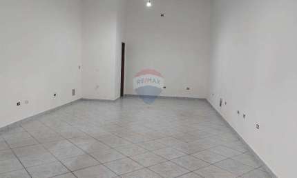 Sala Comercial em Localização Privilegiada, Alugue Já!