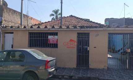 Imóvel com 3 casas para investimento no Rochdale! a venda no
