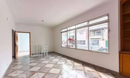 Sobrado Amplo à Venda na Vila Campesina – Ideal para Clínica ou Residência