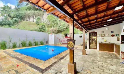 Casa em Condominio - 4 dorms (2 suítes), piscina, gourmet e jardim - Jandira/SP