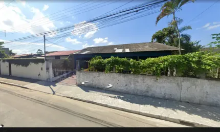 Atenção construtoras: terreno com permuta por área construída.